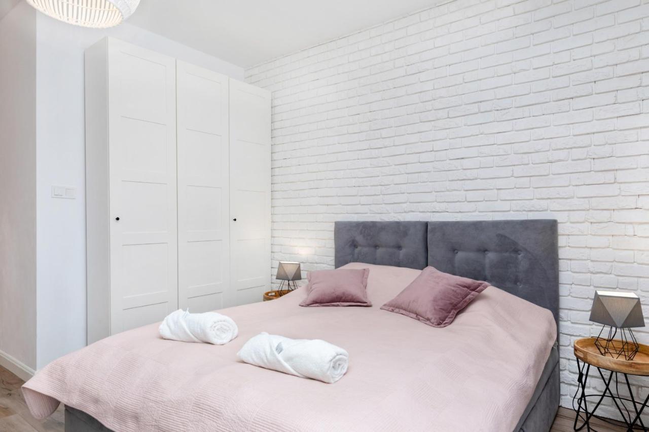 Gold Flamingo Apartament By Noclegi Renters 미엥지즈드로예 외부 사진